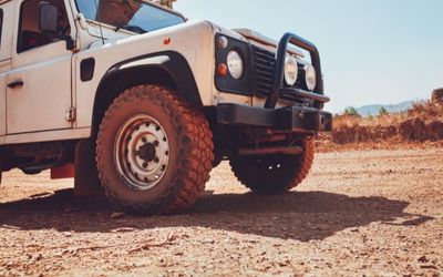 4×4 Off-Road Jeep Safari